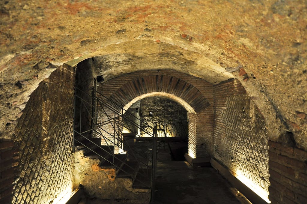 tunnel borbonico